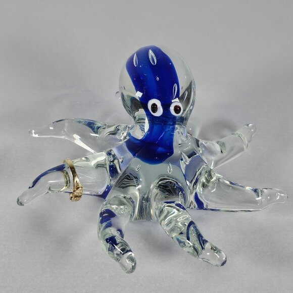 Handmade Handblown Clear/Cobalt Blue Art Glass Octopus Figurine Paperweight - Picture 6 of 12